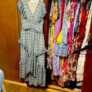 Max Studio size L floral, print dress